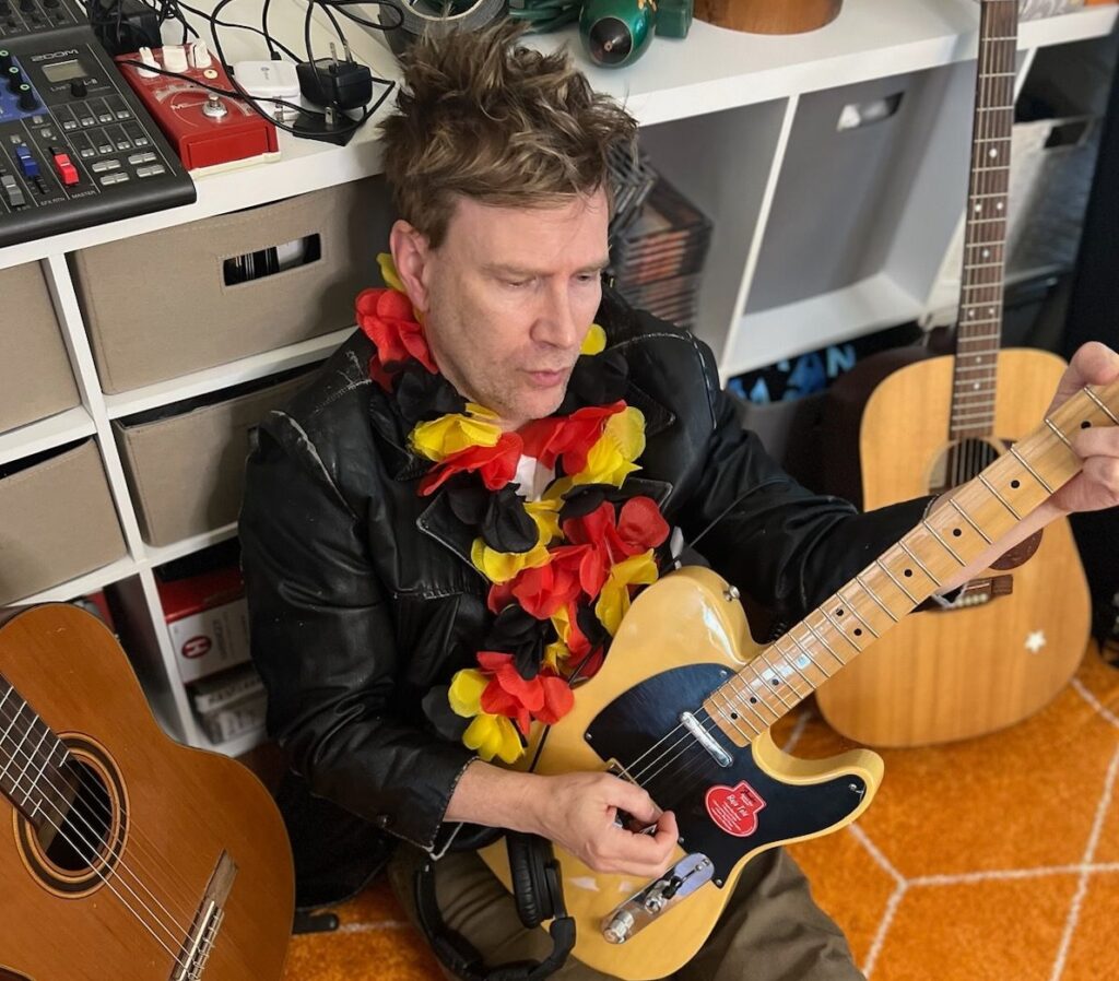 Folk Rock Singer Brian Mackey Comes Into The Light With New Album Brian Mackey